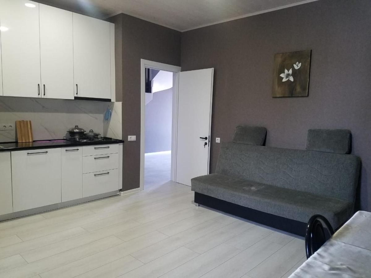 Urban Stay Rooms In Tbilisi Exteriör bild